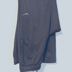 Nike Therma-Fit Sweatpants